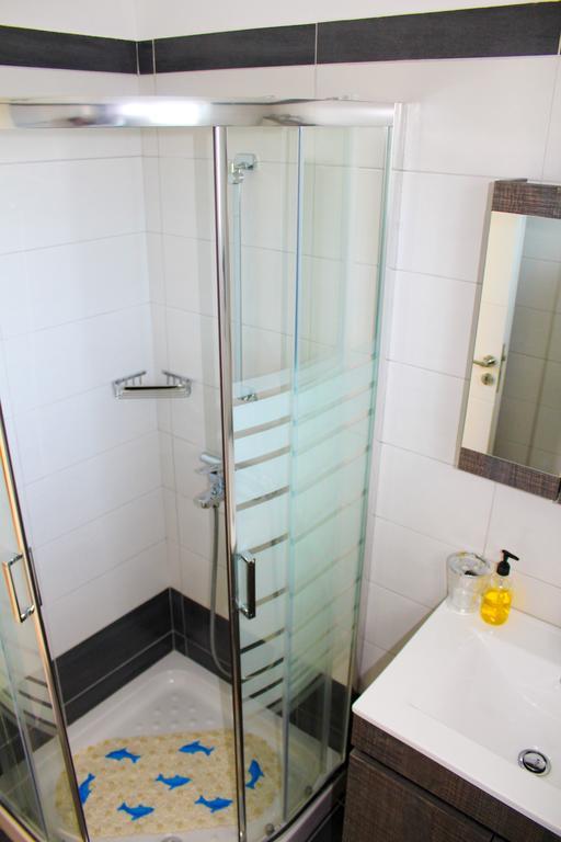 Mariza'S Guest House Skiathos Town Exterior photo