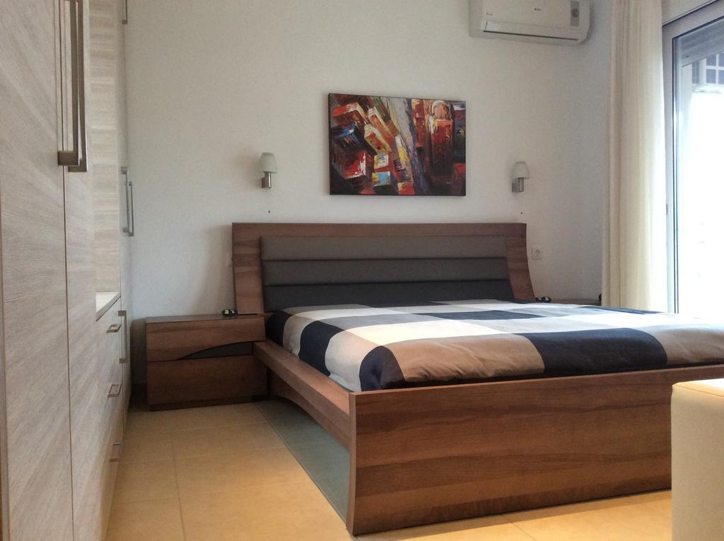 Mariza'S Guest House Skiathos Town Exterior photo